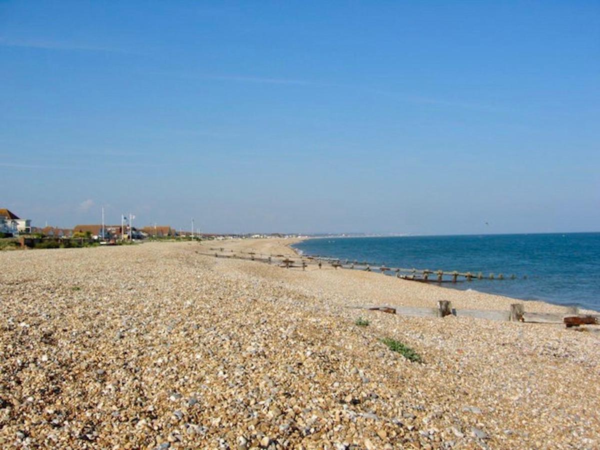 Beautiful 4 Bed Beach House Pevensey Exterior photo