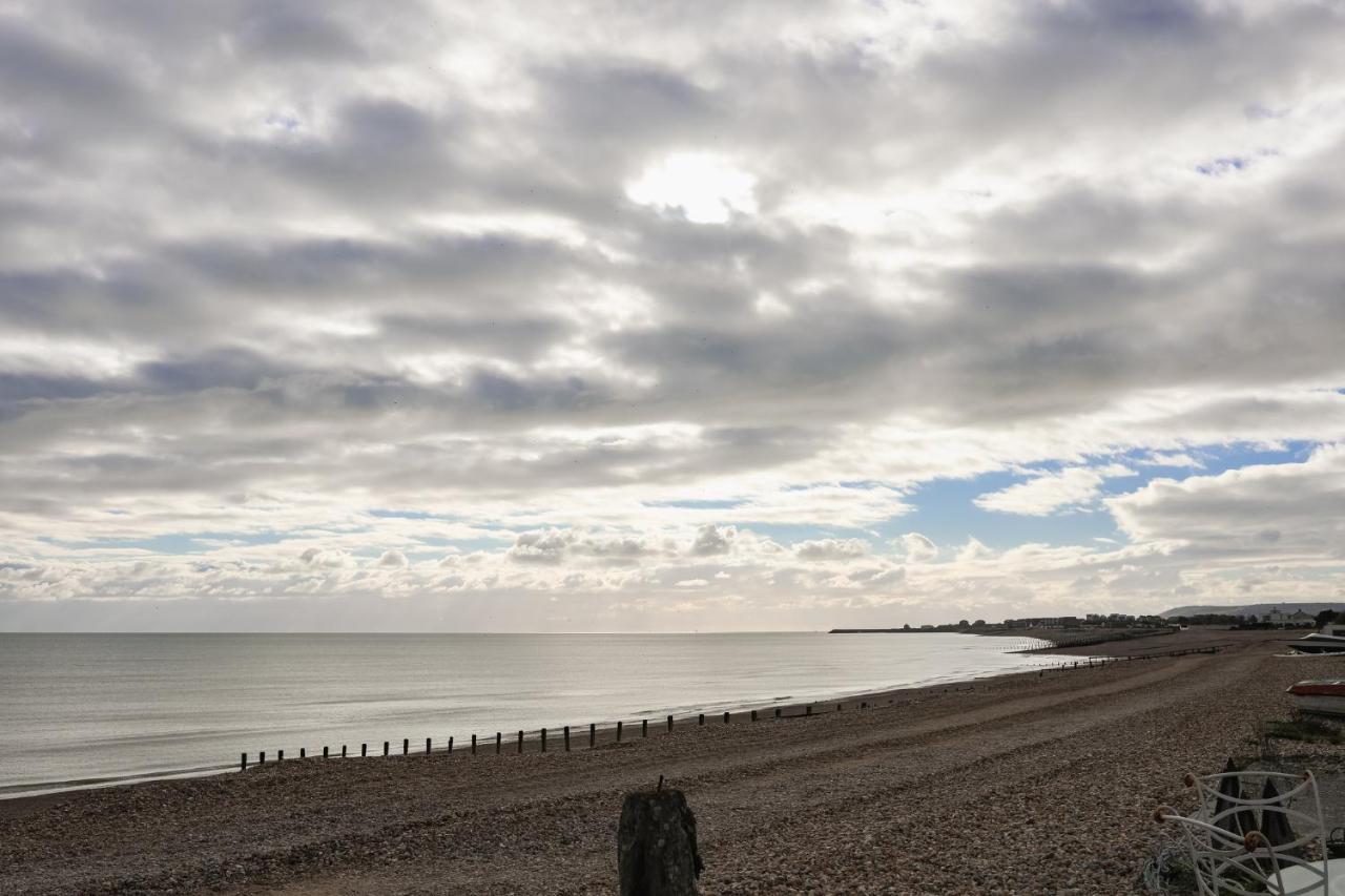 Beautiful 4 Bed Beach House Pevensey Exterior photo